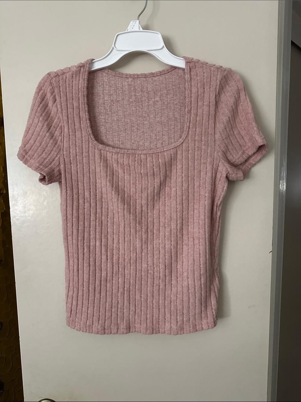 Classic Ribbed Scoop Neck Top - Pink